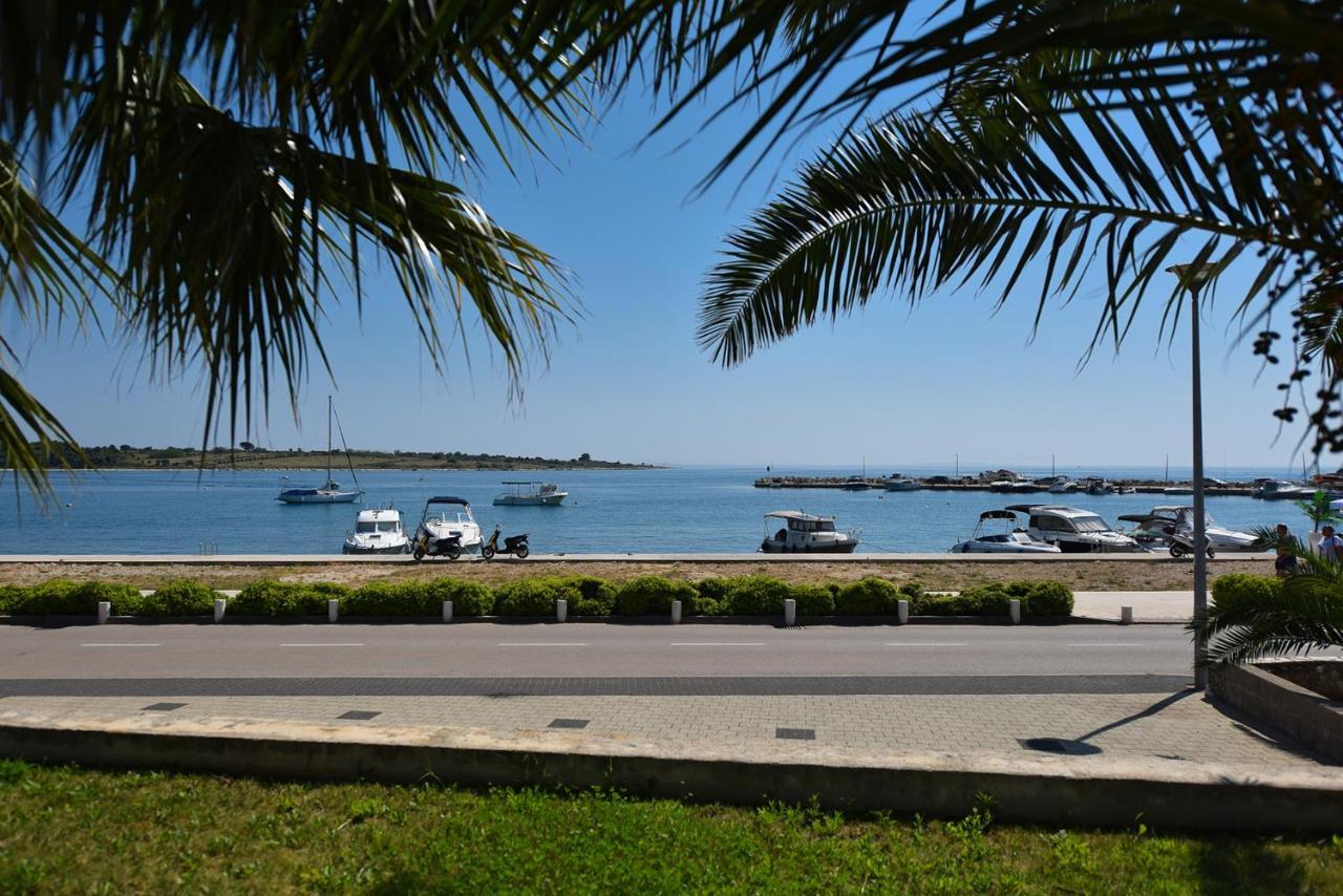Apartments Bella Sky II โนวาลยา ภายนอก รูปภาพ
