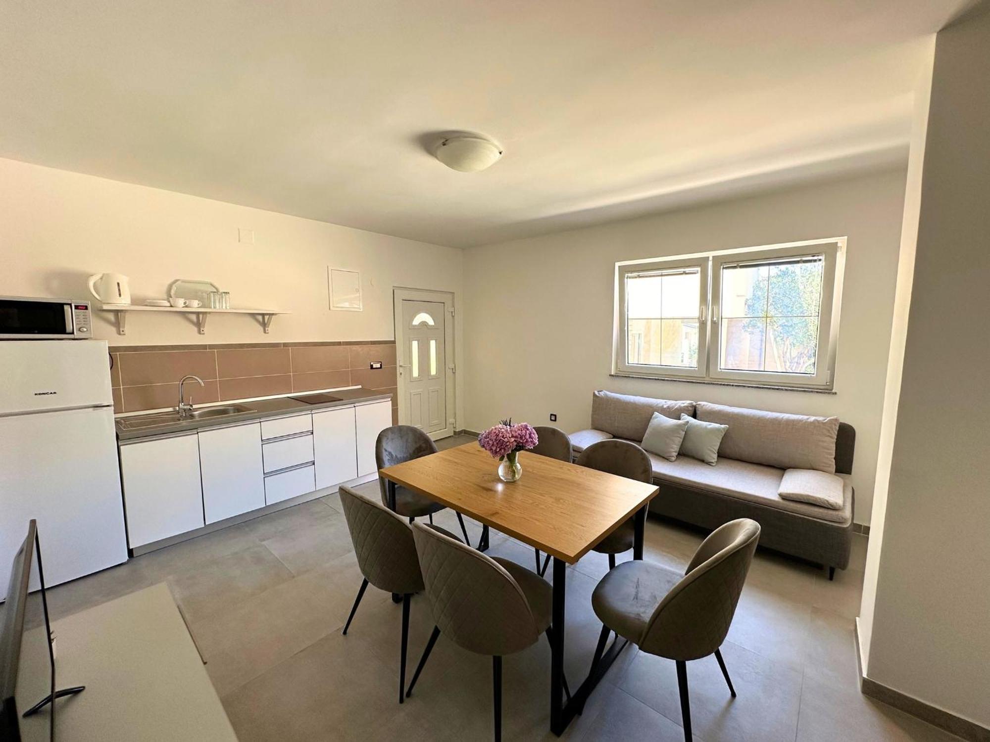 Apartments Bella Sky II โนวาลยา ภายนอก รูปภาพ